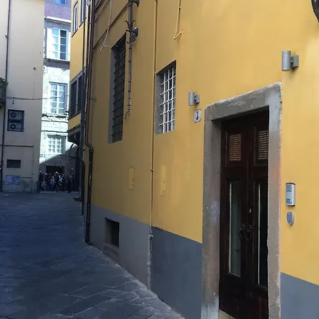 Gasthuis Il Pozzo Di Santa Zita Lucca